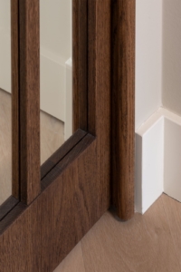Eiken taatsdeur detail